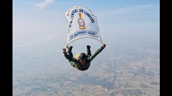 A parajumper displaying the ‘Glorious 60 Years’ banner of CAC during a free fall (Courtersy IAF)