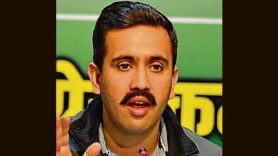 After some media portals reported that an Udaipur court had issued a non-bailable warrants against him and his family in the domestic violence case, Vikramaditya Singh issued a statement on Wednesday clarifying that no such warrants had been issued. (Deepak Sansta / HT) After some media portals reported that an Udaipur court had issued a non-bailable warrants against him and his family in the domestic violence case, Vikramaditya Singh issued a statement on Wednesday clarifying that no such warrants had been issued. (Deepak Sansta / HT)