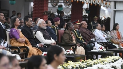 President Droupadi Murmu, Prime Minister Narendra Modi, Defence Minister Rajnath Singh and other dignitaries at the Vijay Diwas reception in Delhi on Thursday. (PTI) President Droupadi Murmu, Prime Minister Narendra Modi, Defence Minister Rajnath Singh and other dignitaries at the Vijay Diwas reception in Delhi on Thursday. (PTI)