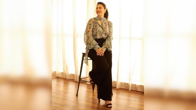 Kajol elevated her look by styling her look with black stilettoes and chic jewellery. (Instagram/@kajol) Kajol elevated her look by styling her look with black stilettoes and chic jewellery. (Instagram/@kajol)