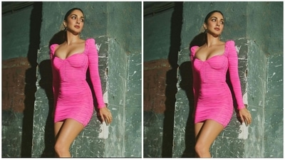 Assisted by makeup artists Savleen Manchanda and Mehak Oberoi, Kiara decked up in a shade of nude pink lipstick, nude eyeshadow, black eyeliner, and black kohl, mascara-coated eyelashes, drawn eyebrows, and contoured cheeks with a tint of blush. (Instagram/@lakshmilehr) Assisted by makeup artists Savleen Manchanda and Mehak Oberoi, Kiara decked up in a shade of nude pink lipstick, nude eyeshadow, black eyeliner, and black kohl, mascara-coated eyelashes, drawn eyebrows, and contoured cheeks with a tint of blush. (Instagram/@lakshmilehr)