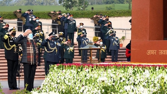 On Thursday, President Droupadi Murmu and Prime Minister Modi attended the ‘At Home’ reception at Army House to commemorate India's victory over Pakistan.(File)