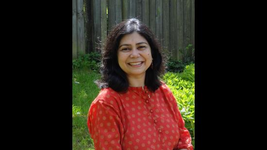 Author Shrabani Basu (Sanchita Basu De Sarkar) Author Shrabani Basu (Sanchita Basu De Sarkar)