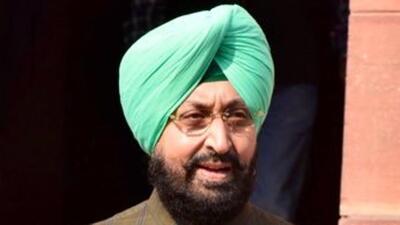 Partap Bajwahas urged Punjab governor Banwarilal Purohit to order a CBI or ED probe into illegal sand mining in the state. (HT photo)