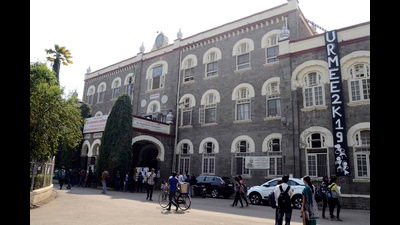 The book penned by author Smita Mishra will be released by former Pune police commissioner Jayant Umranikar at SP College. (HT FILE PHOTO)