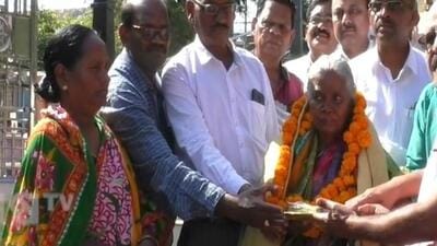 The temple committee accepted woman’s donation on the auspicious day of Dhanu Sankranti. (Sourced) The temple committee accepted woman’s donation on the auspicious day of Dhanu Sankranti. (Sourced)