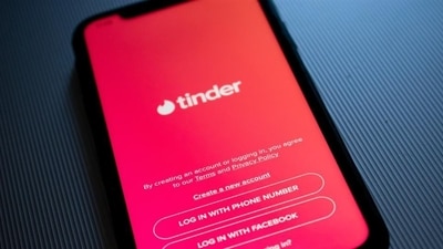 Tinder members can tap into their profile settings to choose from six intent options. (Unsplash)