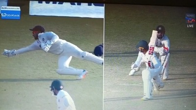 After dropping easy catch, Rishabh Pant makes Dhoni-like stumping