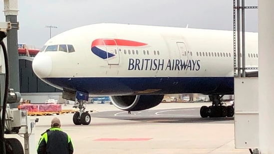 British Airways, Virgin Atlantic to limit ticket sales to London's Heathrow (John Tlumacki/The Boston Globe via AP, Pool)