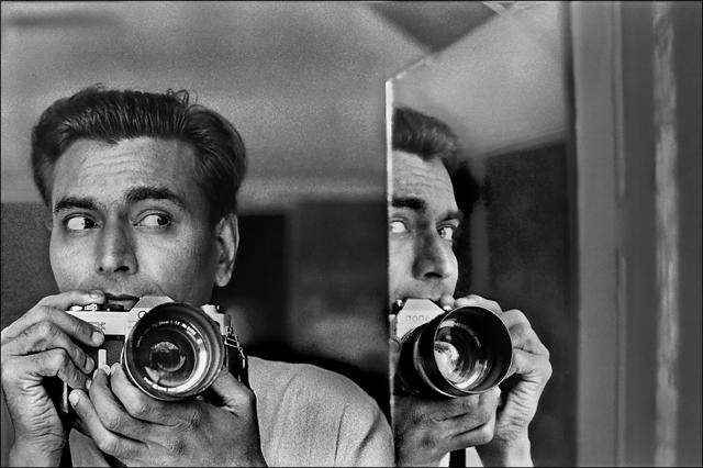 A 1967 self-portrait by Jyoti Bhatt. One floor at MAP is dedicated to a photographic retrospective of the iconic printmaker. (Courtesy Museum of Art and Photography) A 1967 self-portrait by Jyoti Bhatt. One floor at MAP is dedicated to a photographic retrospective of the iconic printmaker. (Courtesy Museum of Art and Photography)