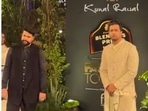 Vicky Kaushal walks ramp in pastel ochre sherwani, breaks into a dance Vicky Kaushal walks ramp in pastel ochre sherwani, breaks into a dance