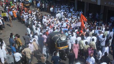BJP, Balasahebanchi Shiv Sena and Warkari community take out a protest rally from Thane Market to Thane Station against Shiv Sena (UBT) leader Sushma Andhare over her alleged objectionable remarks on Hindu saints and Warkari sect on Saturday. Transportation in Thane was affected badly in the morning peak hours as civic buses and autorickshaws remained off the roads. (HT PHOTO) BJP, Balasahebanchi Shiv Sena and Warkari community take out a protest rally from Thane Market to Thane Station against Shiv Sena (UBT) leader Sushma Andhare over her alleged objectionable remarks on Hindu saints and Warkari sect on Saturday. Transportation in Thane was affected badly in the morning peak hours as civic buses and autorickshaws remained off the roads. (HT PHOTO)