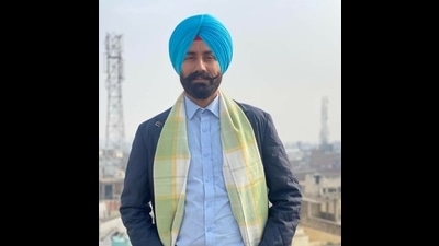 Sukhveer was found dead with his throat slit inside the Sirhind canal on the outskirts of Faridkot city near Machaki Mal village on Thursday evening. (HT file photo)