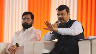 The state cabinet has decided to accept the draft submitted last week by a committee headed by social activist Anna Hazare. The state government will table the Lokayukta Bill in the winter session of the assembly starting on Monday, deputy chief minister Devendra Fadnavis said. (HHT PHOTO) The state cabinet has decided to accept the draft submitted last week by a committee headed by social activist Anna Hazare. The state government will table the Lokayukta Bill in the winter session of the assembly starting on Monday, deputy chief minister Devendra Fadnavis said. (HHT PHOTO)