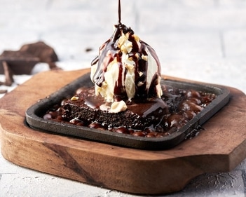 Sizzling Brownie recipe (Chef Sanjyot Keer)