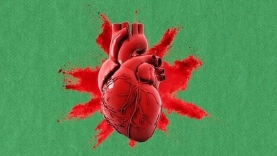 Christmas Heart Syndrome: Symptoms, people at risk, tips to keep your heart healthy during festivities (Twitter/FatherlyHQ) Christmas Heart Syndrome: Symptoms, people at risk, tips to keep your heart healthy during festivities (Twitter/FatherlyHQ)