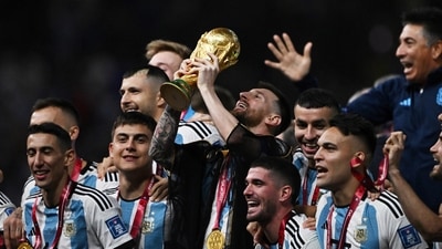 Doha showed that it felt Messi and Argentina (REUTERS)