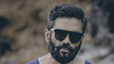 Actor Suniel Shetty played the role of Naik Bhairon Singh Rathore in Border. Actor Suniel Shetty played the role of Naik Bhairon Singh Rathore in Border.