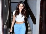 Janhvi Kapoor's weekday casuals are how we want to start the week as well Janhvi Kapoor's weekday casuals are how we want to start the week as well