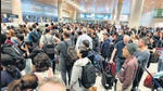 After Delhi, chaos hits Mumbai airport After Delhi, chaos hits Mumbai airport