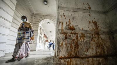 New Delhi, India - Dec. 20, 2022: paan-stained walls in Connaught Place. Though the dirty white pillars of the colonial-era arcade in New Delhi, India, on Tuesday, December 20, 2022. (Photo by Raj K Raj/ Hindustan Times) to go with Paras' Story (Hindustan Times) New Delhi, India - Dec. 20, 2022: paan-stained walls in Connaught Place. Though the dirty white pillars of the colonial-era arcade in New Delhi, India, on Tuesday, December 20, 2022. (Photo by Raj K Raj/ Hindustan Times) to go with Paras' Story (Hindustan Times)