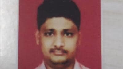 Prasad Karande, director of the Board of Examination and Evaluation (BoEE), said, “There is a rule to impose the fine on colleges and it is being implemented. Imposing this fine on students when they are not at fault is a mistake. But the number of such students is small and they will be given relief.” (HT PHOTO) Prasad Karande, director of the Board of Examination and Evaluation (BoEE), said, “There is a rule to impose the fine on colleges and it is being implemented. Imposing this fine on students when they are not at fault is a mistake. But the number of such students is small and they will be given relief.” (HT PHOTO)