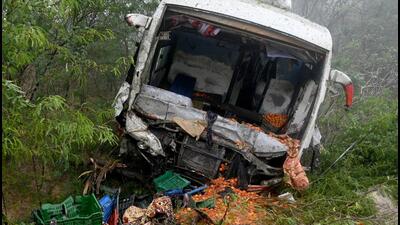 The incident occurred when a container truck that was in front of the bus, suddenly stopped, on the Yamuna Expressway in Greater Noida on Tuesday. (Sunil Ghosh/HT Photo) The incident occurred when a container truck that was in front of the bus, suddenly stopped, on the Yamuna Expressway in Greater Noida on Tuesday. (Sunil Ghosh/HT Photo)