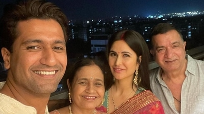 Katrina Kaif posed with her husband Vicky Kaushal and her in-laws Sham Kaushal and Veena Kaushal. (Instagram/@katrinakaif) Katrina Kaif posed with her husband Vicky Kaushal and her in-laws Sham Kaushal and Veena Kaushal. (Instagram/@katrinakaif)