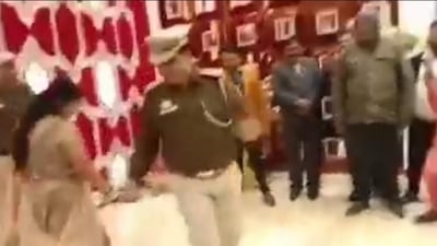 Uniformed Delhi cop and his wife seen grooving to a hit song at a ceremony. (File) Uniformed Delhi cop and his wife seen grooving to a hit song at a ceremony. (File)