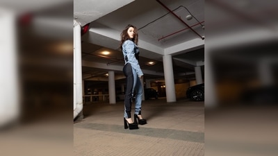 Tamannaah Bhatia amped up her look by pairing her outfit with chunky black heels from the luxury line of Versace. (Instagram/@tamannaahspeaks) Tamannaah Bhatia amped up her look by pairing her outfit with chunky black heels from the luxury line of Versace. (Instagram/@tamannaahspeaks)