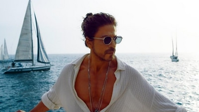 Shah Rukh Khan in song Besharam Rang from upcoming film, Pathaan.