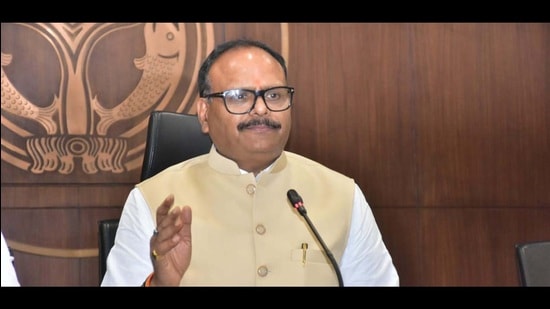 “Getting treatment near one’s residence helps in two ways. Quick diagnosis and early treatment,” the minister said. (HT File)