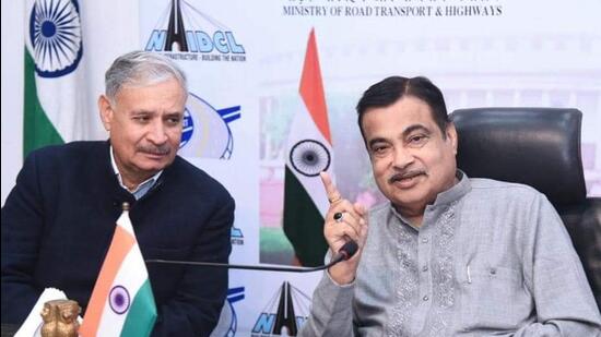 Union transport minister Nitin Gadkari and Gurugram MP Rao Inderjit Singh in New Delhi on Tuesday. (HT Photo)