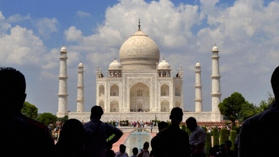 Visitors at Taj Mahal in Agra, Uttar Pradesh. (File photo)