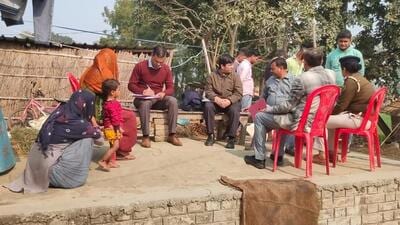 An NHRC team interacts with families of hooch victims in Bihar’s Saran district on Wednesday. (HT Photo) An NHRC team interacts with families of hooch victims in Bihar’s Saran district on Wednesday. (HT Photo)