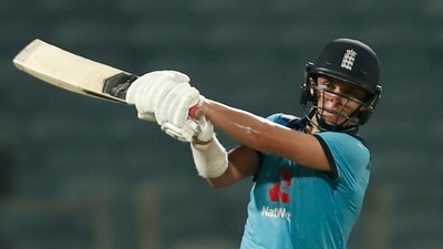 Sam Curran (REUTERS)