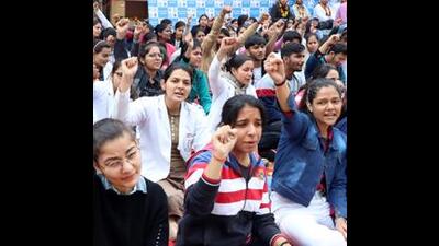 Karnal MBBS students continue protest against bond policy (HT File)