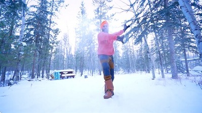 The image, taken from the Twitter video, shows the man performing bhangra in minus 40 degree celsius in Canada. (Twitter/@GurdeepPandher)