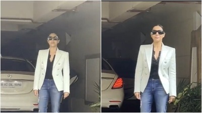 Shah Rukh Khan’s wife Gauri Khan is the ultimate boss lady in a white suit (Instagram/@viralbhayani) Shah Rukh Khan’s wife Gauri Khan is the ultimate boss lady in a white suit (Instagram/@viralbhayani)