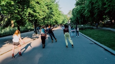 Roller Skate Mass - Caracas: In Caracas, Venezuela's capital, city dwellers mass on roller skates on Christmas morning.&nbsp; (Unsplash)