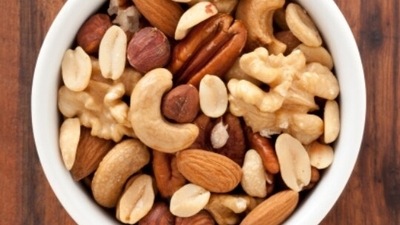 Carry cashews and peanuts, and keep munching them throughout the travel. (Unsplash) Carry cashews and peanuts, and keep munching them throughout the travel. (Unsplash)