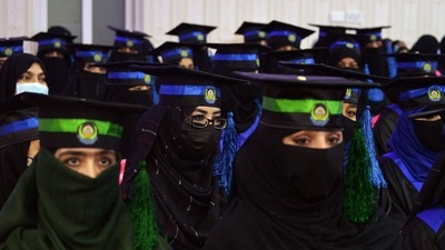 Afghanistan: Taliban have banned university education for women, after allowing them to write their high school graduation exams earlier this month (AFP photo, for representation only) Afghanistan: Taliban have banned university education for women, after allowing them to write their high school graduation exams earlier this month (AFP photo, for representation only)