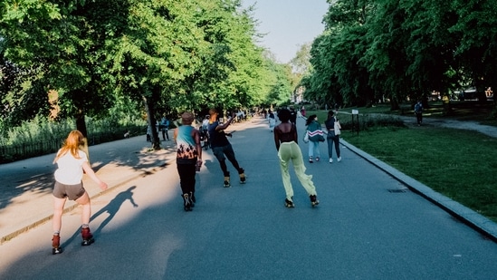 Roller Skate Mass - Caracas: In Caracas, Venezuela's capital, city dwellers mass on roller skates on Christmas morning.&nbsp;(Unsplash)