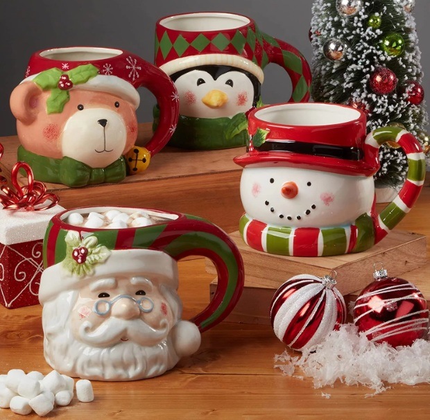 Christmas-themed mugs Christmas-themed mugs