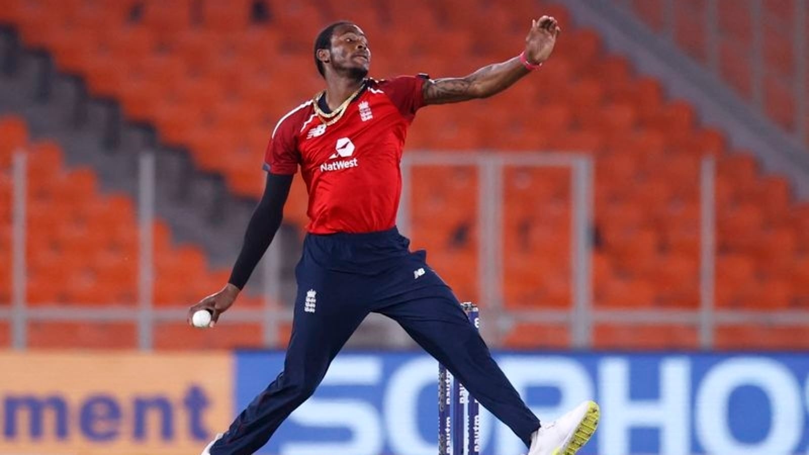 Mumbai Indians rejoice as Jofra Archer returns from injury a day before