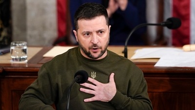 Ukrainian President Volodymyr Zelenskyy addresses a joint meeting of Congress on Capitol Hill in Washington, Wednesday, Dec. 21, 2022. (AP Photo/Carolyn Kaster) (AP) Ukrainian President Volodymyr Zelenskyy addresses a joint meeting of Congress on Capitol Hill in Washington, Wednesday, Dec. 21, 2022. (AP Photo/Carolyn Kaster) (AP)