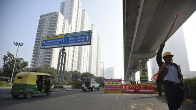 Gurugram, India-December 22, 2022: Traffic movement was closed inside the Genpact chowk underpass due to construction work at golf course road near DLF phase-5, in Gurugram, India, on Thursday, 22 December 2022. (Photo by Parveen Kumar/Hindustan Times)(Pic to go with Debashish Karmakar's story)