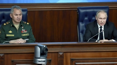 Russian President Vladimir Putin, right, flanked by Russian Defense Minister Sergei Shoigu, speaks during a meeting with senior military officers in Moscow, Russia, Wednesday, Dec. 21, 2022. (Sergey Fadeichev, Sputnik, Kremlin Pool Photo via AP) (AP) Russian President Vladimir Putin, right, flanked by Russian Defense Minister Sergei Shoigu, speaks during a meeting with senior military officers in Moscow, Russia, Wednesday, Dec. 21, 2022. (Sergey Fadeichev, Sputnik, Kremlin Pool Photo via AP) (AP)