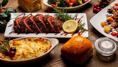 All you need to make any holiday gathering into a joyous Christmas party is some delicious snacks. (Unsplash ) All you need to make any holiday gathering into a joyous Christmas party is some delicious snacks. (Unsplash )