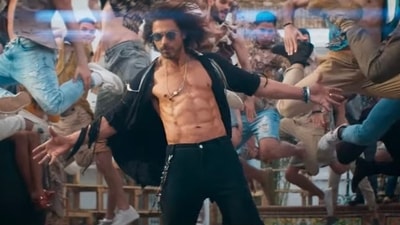 Shah Rukh Khan's moves did not find many takers. Shah Rukh Khan's moves did not find many takers.